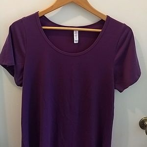 LuLaRoe S Classic Tee